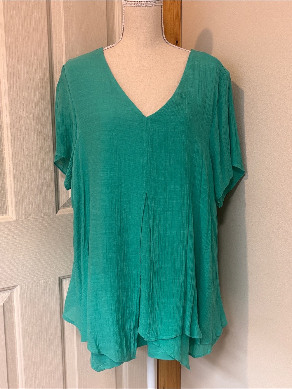 EUC V-Neck Pleated Swing Tunic